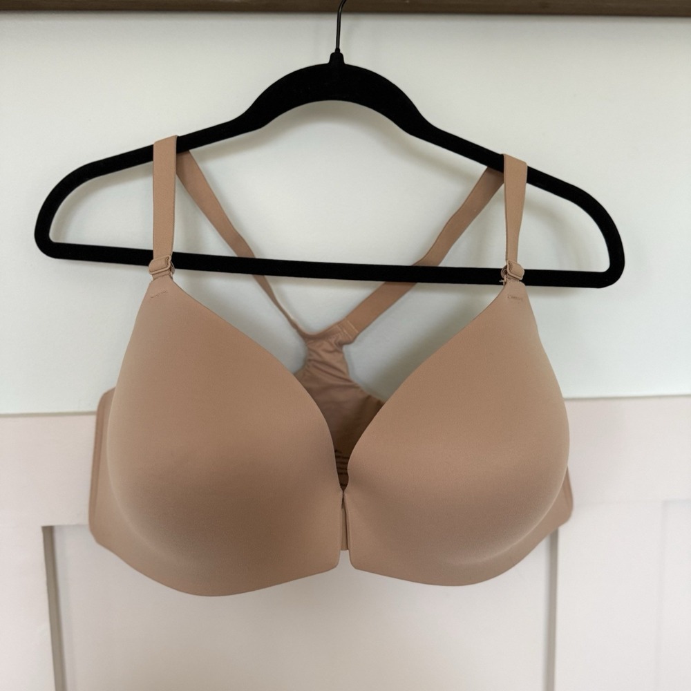 SOMA Enbliss Front-Close Racerback Bra 40DD Beige Neutral Support Lightly Padded